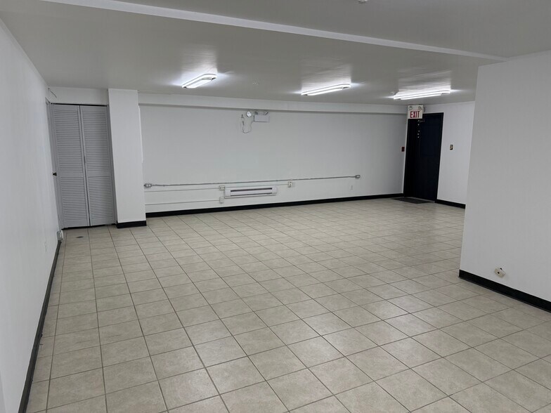 More Photos Of 428 Ossington Av, Toronto Storefront Retail Residential For Lease