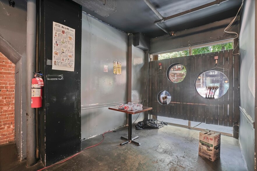 More Photos Of 296 Grand St, Brooklyn Apartments For Sale