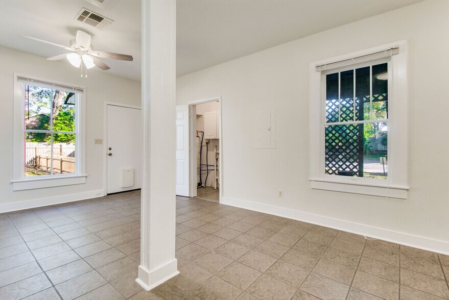 More Photos Of 1224 E Strong St, Pensacola Apartments For Sale