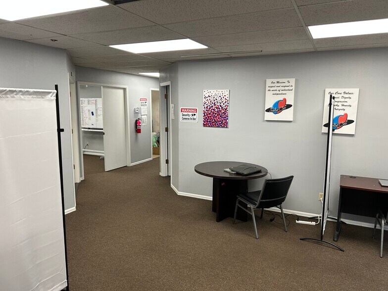 More Photos Of 1150 Elkton Dr, Colorado Springs Office For Sale