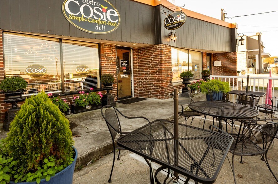 Primary Photo Of 911 W North Bend Rd, Cincinnati Freestanding For Sale