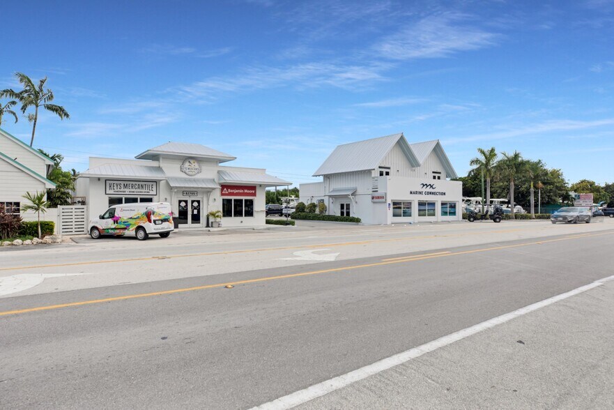 More Photos Of 82705 Overseas Hwy, Islamorada General Retail For Sale