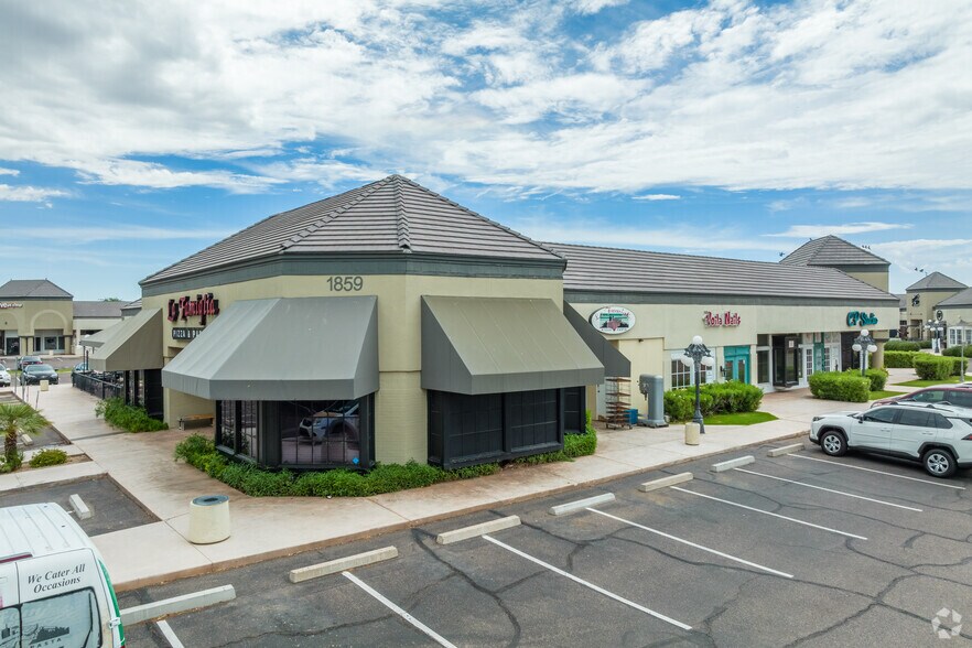 More Photos Of 1859-1955 W Guadalupe Rd, Mesa Unknown For Lease