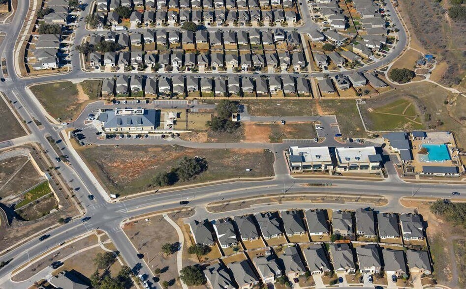More Photos Of Oak Run Parkway & Geneva St, New Braunfels Land For Sale