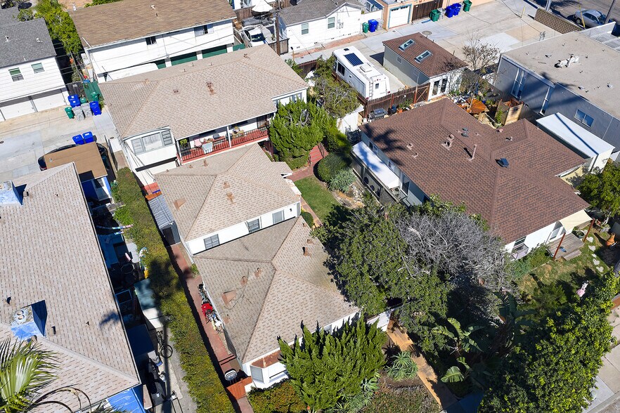 More Photos Of 4618 Voltaire St, San Diego Multifamily For Sale