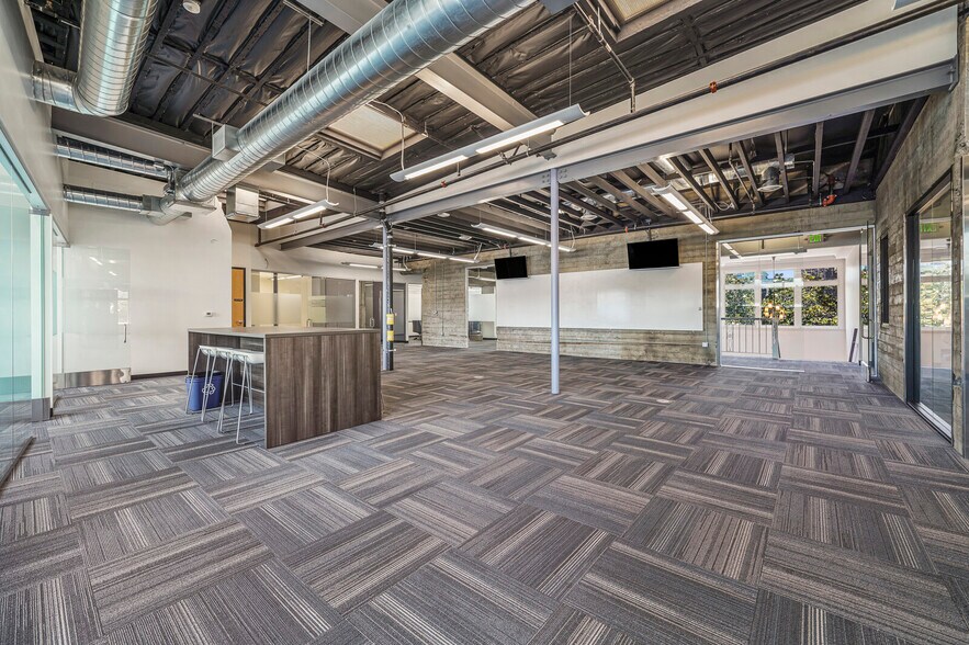 More Photos Of 205 Park Rd, Burlingame Office For Lease