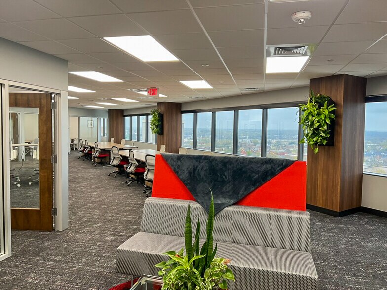 More Photos Of 55 Beattie Pl, Greenville Office For Lease