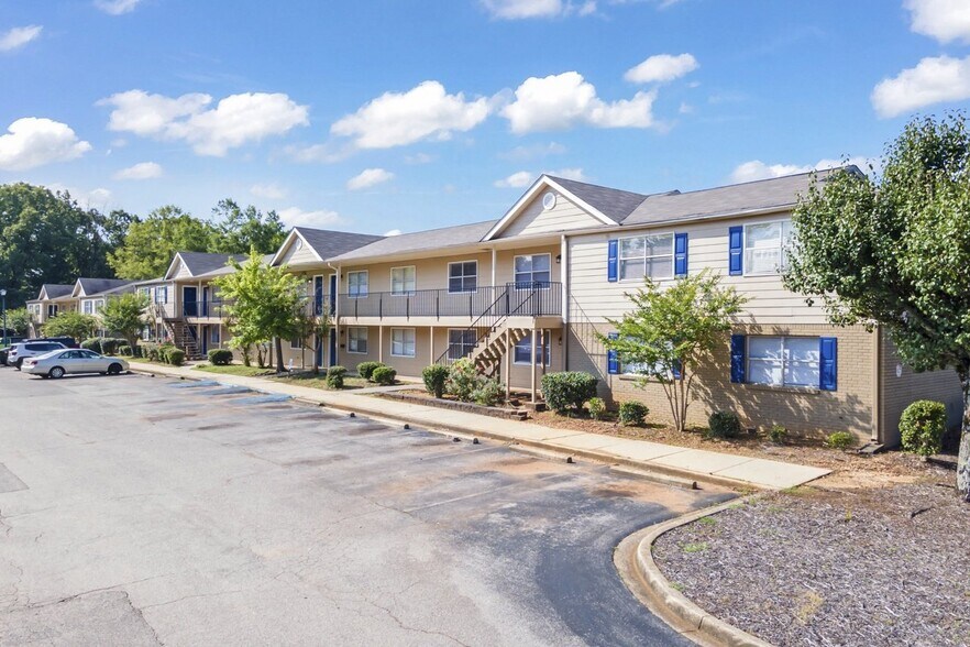 Primary Photo Of 4141 Pinson Valley Pky, Birmingham Apartments For Sale