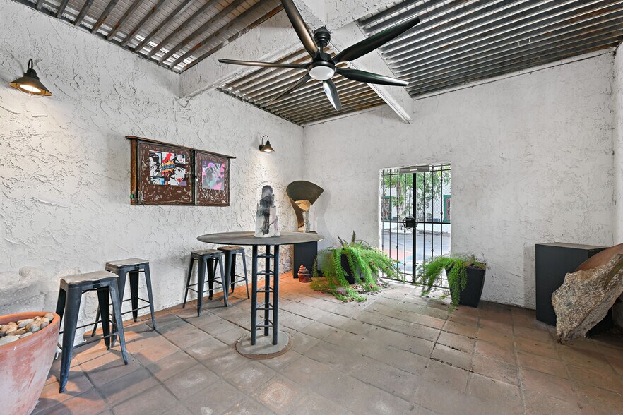 More Photos Of 4151 Taylor St, San Diego Storefront Retail Office For Sale