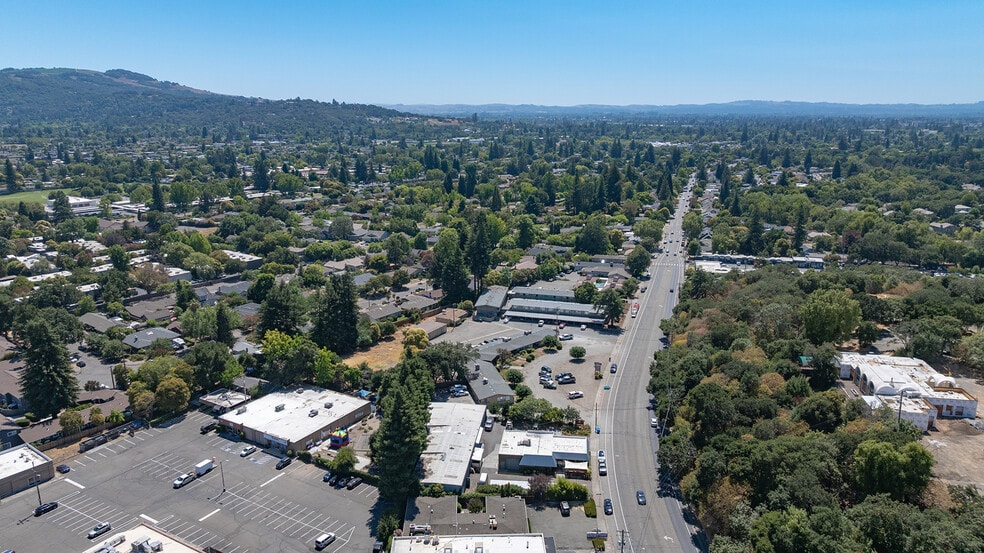 More Photos Of 4036 Montgomery Dr, Santa Rosa Warehouse For Lease