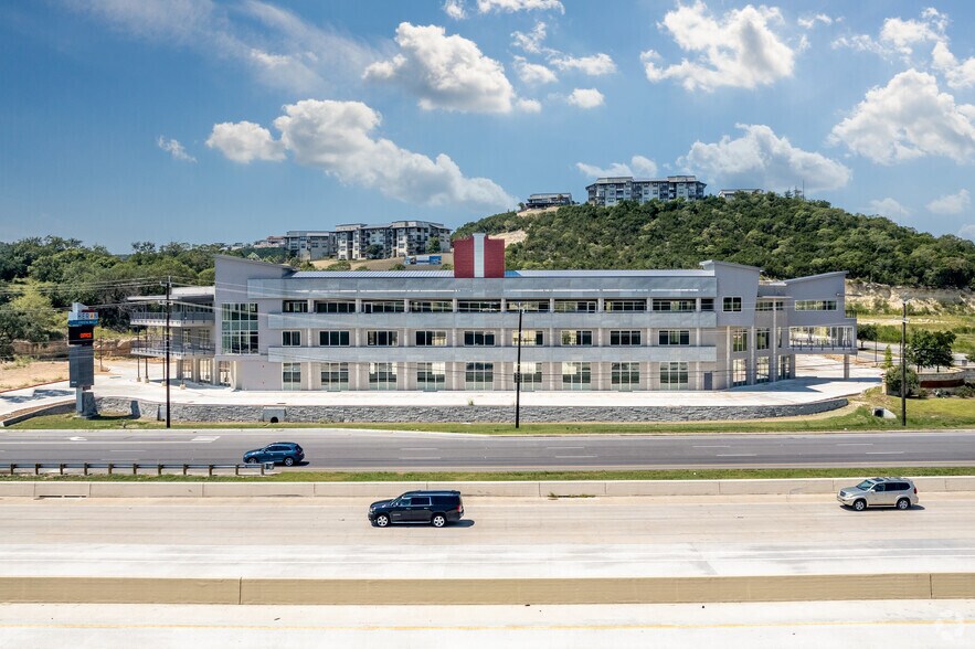 More Photos Of 20327 W Interstate 10, San Antonio Office For Lease