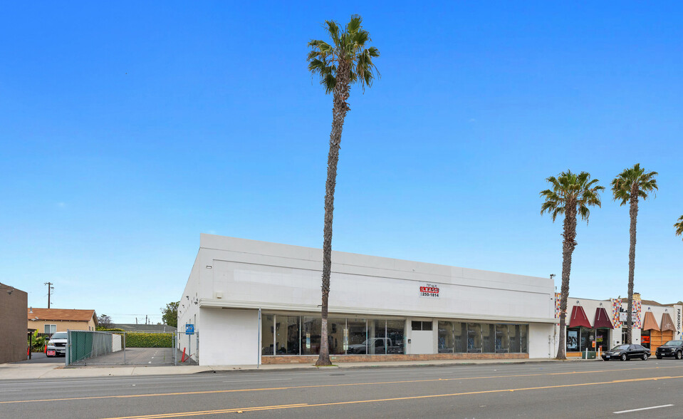 Primary Photo Of 733 Broadway, Chula Vista Storefront For Sale