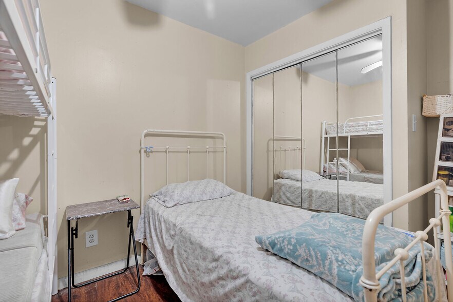 More Photos Of 912 Pohalski St, Key West Multifamily For Sale