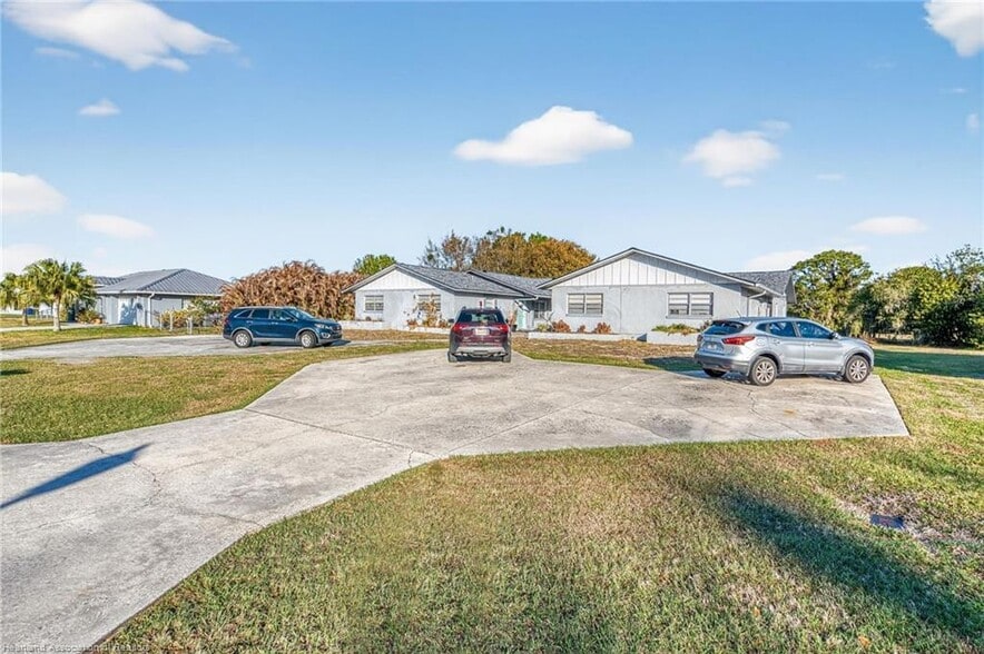 More Photos Of 6213 Candler Ter, Sebring Apartments For Sale