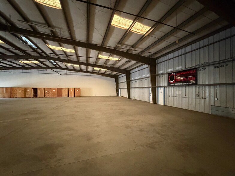 More Photos Of 8570 Philips Hwy, Jacksonville Unknown For Lease