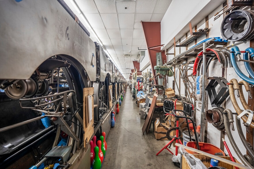 More Photos Of 13027 TX-105 E, Cut And Shoot Sports And Entertainment For Sale