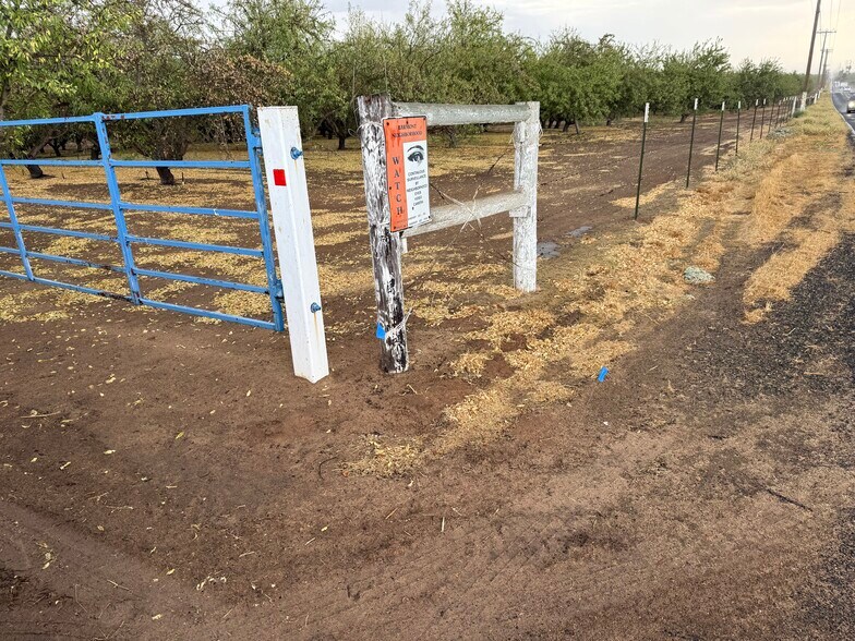 More Photos Of E. Keyes Rd @ Montpelier Rd, Denair Land For Sale