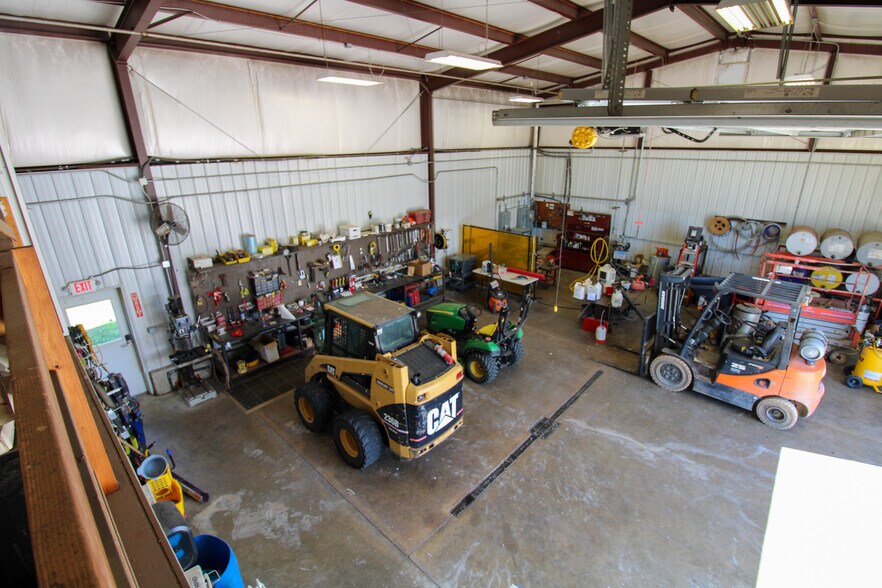 More Photos Of 6059 159th St, Galva Food Processing For Sale