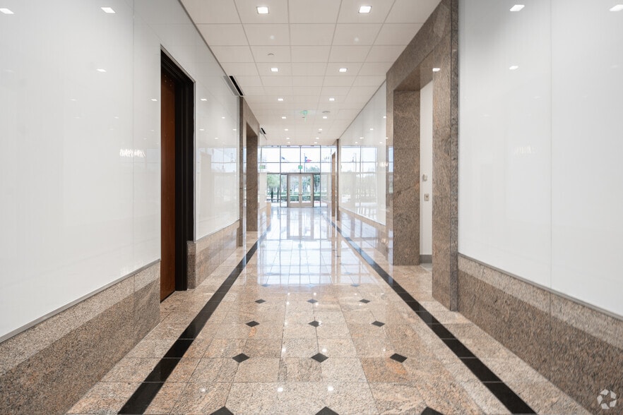 More Photos Of 6400 Legacy Dr, Plano Office For Lease