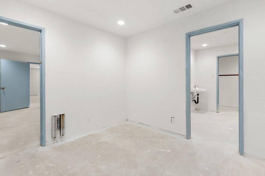 More Photos Of 937 A St, Hayward Storefront Retail Office For Sale