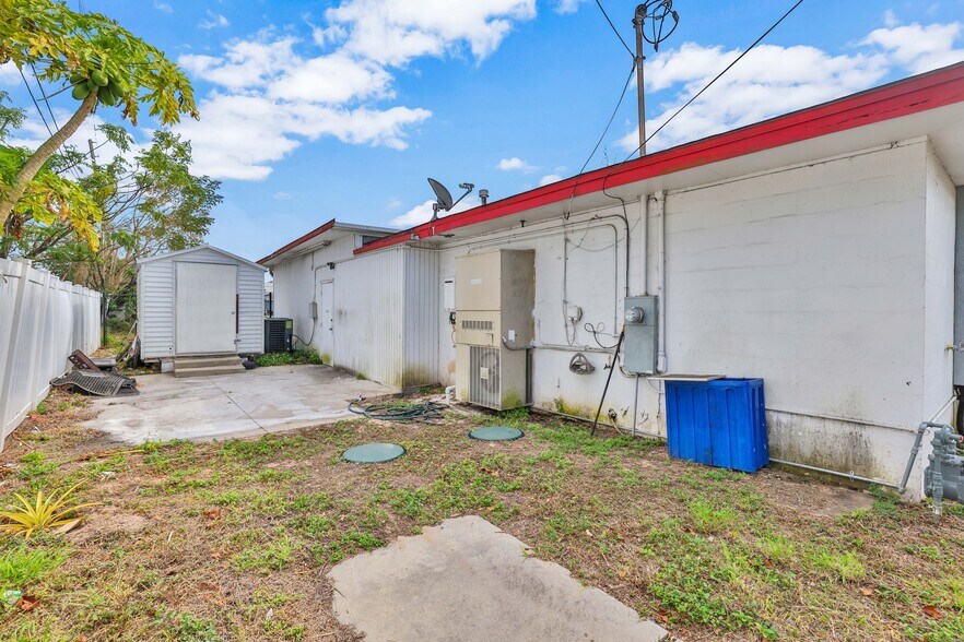 More Photos Of 114 Central Ave, Lake Wales Freestanding For Sale