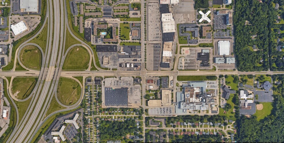 More Photos Of 6594 Mayfield Rd, Mayfield Heights Freestanding For Lease