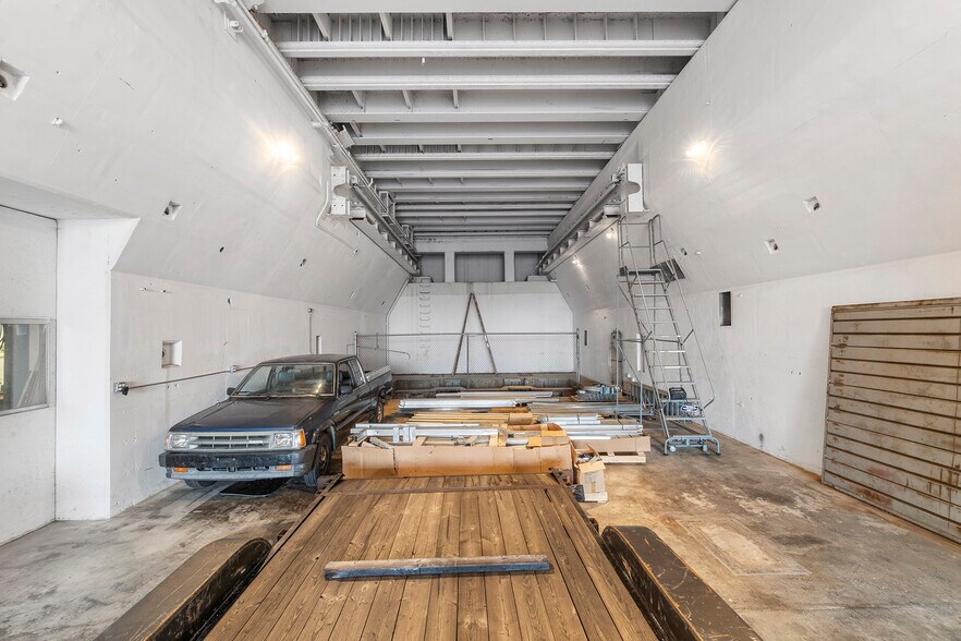 More Photos Of 50342 Brown Rd E, Sprague Specialty For Sale