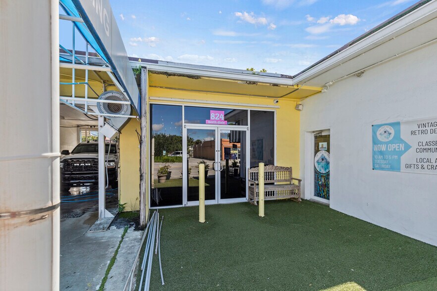 More Photos Of 824 N Dixie Hwy, Lake Worth Carwash For Lease