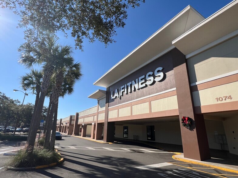 More Photos Of 1074-1098 Montgomery Rd, Altamonte Springs Freestanding For Lease