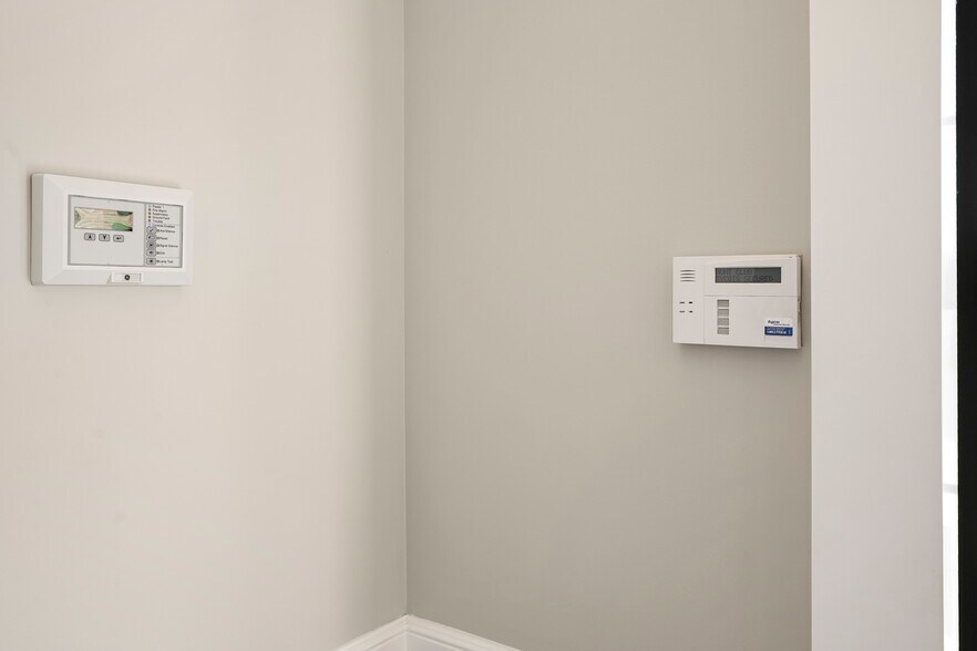 More Photos Of 6475 Washington St, Gurnee Medical For Sale