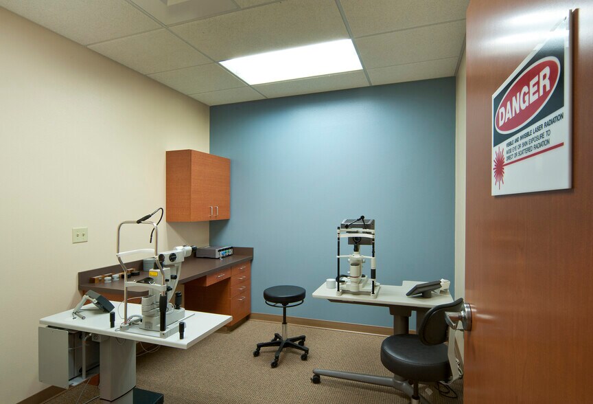 More Photos Of 4033 Avenue B, Billings Office For Sale