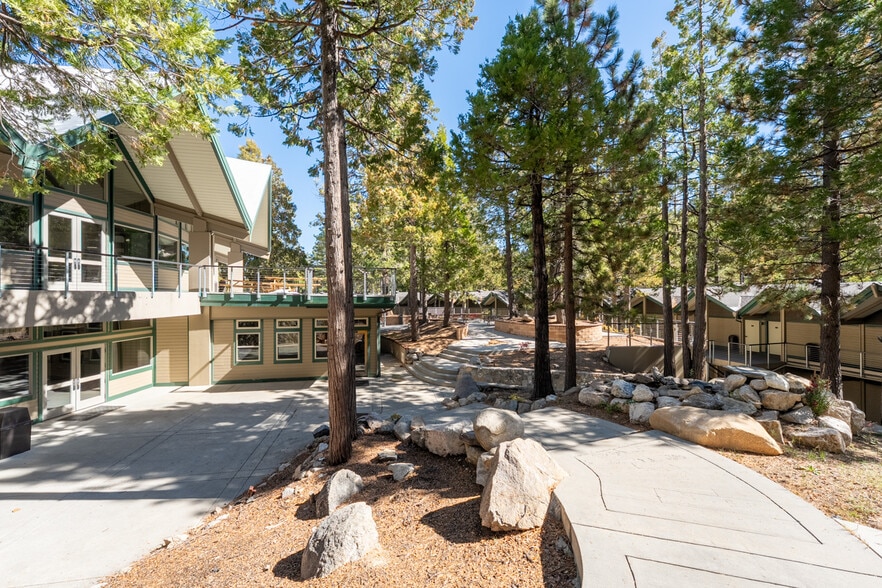 More Photos Of 26409 State Highway CA-189, Twin Peaks Specialty For Sale