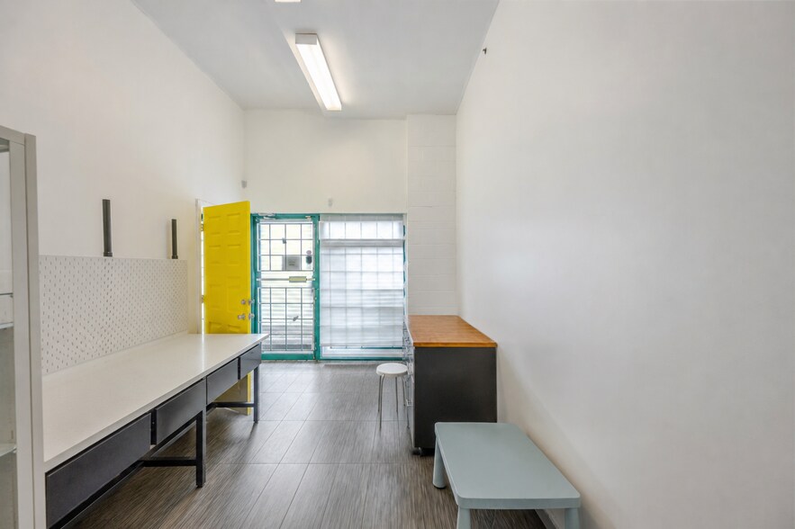 More Photos Of 8207 Swenson Way S, Delta Warehouse For Sale