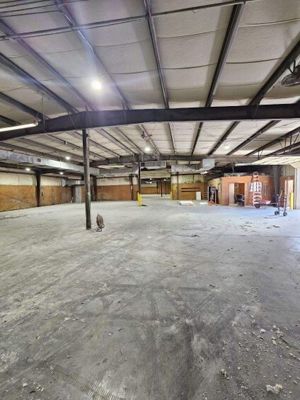 More Photos Of 6190 US Hwy 220, Stoneville Warehouse For Sale