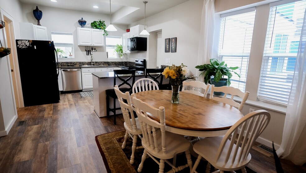 More Photos Of 125 W 800 S, Salt Lake City Multifamily For Sale