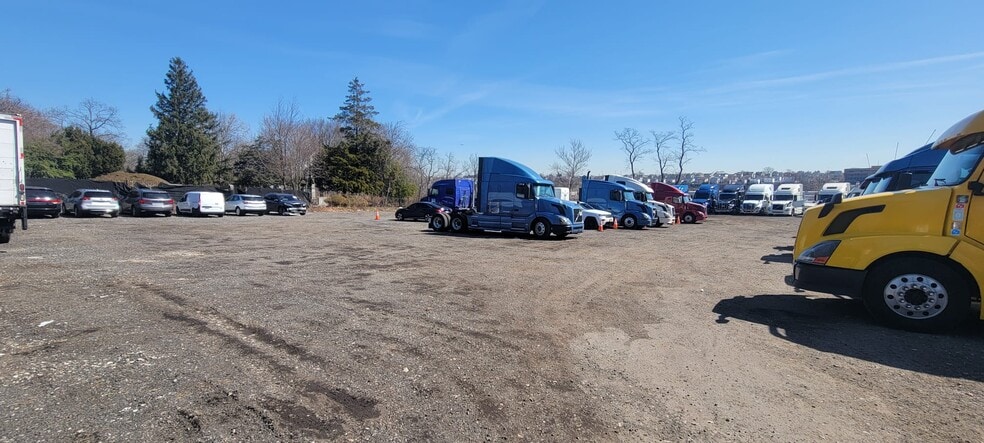 Primary Photo Of 2-8 Ogden St, Newark Land For Lease