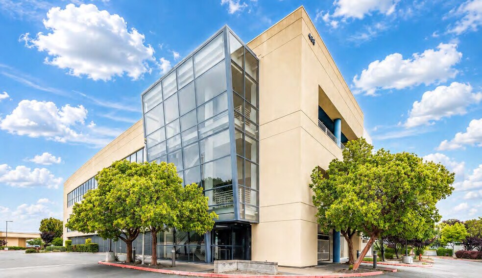 Primary Photo Of 468 Littlefield Ave, South San Francisco Research And Development For Lease
