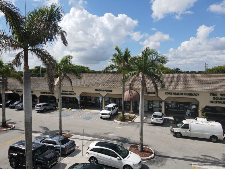 More Photos Of 11210-11300 Pines Blvd, Pembroke Pines Unknown For Lease