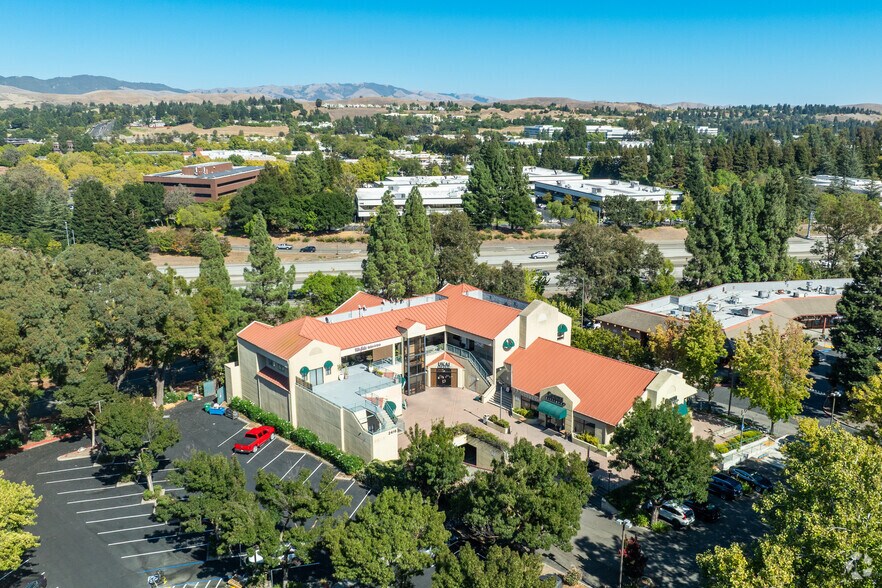 More Photos Of 2416 San Ramon Valley Blvd, San Ramon Freestanding For Lease
