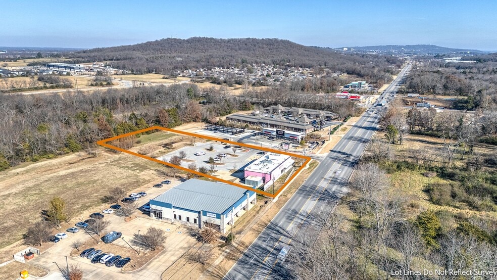 More Photos Of 4280 W Martin Luther King Blvd, Fayetteville Restaurant For Sale