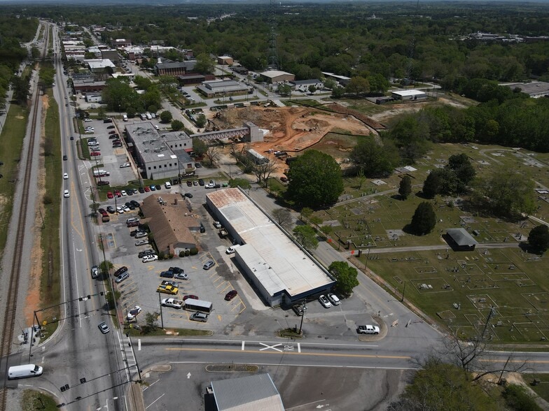 More Photos Of 8550 Rose Ave, Douglasville Warehouse For Sale