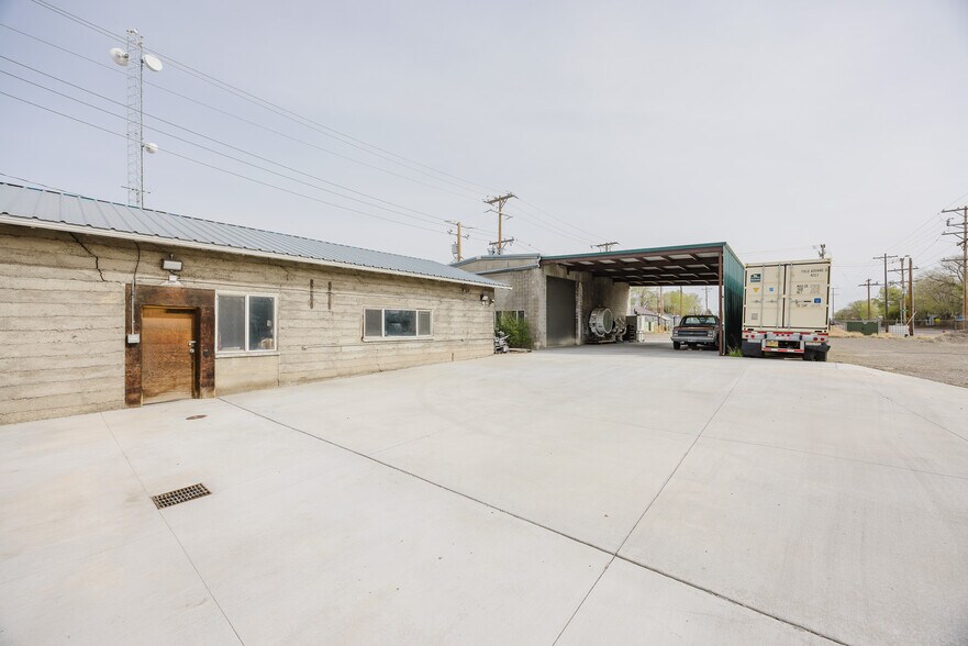 More Photos Of 240 7th st, Elko Industrial For Lease