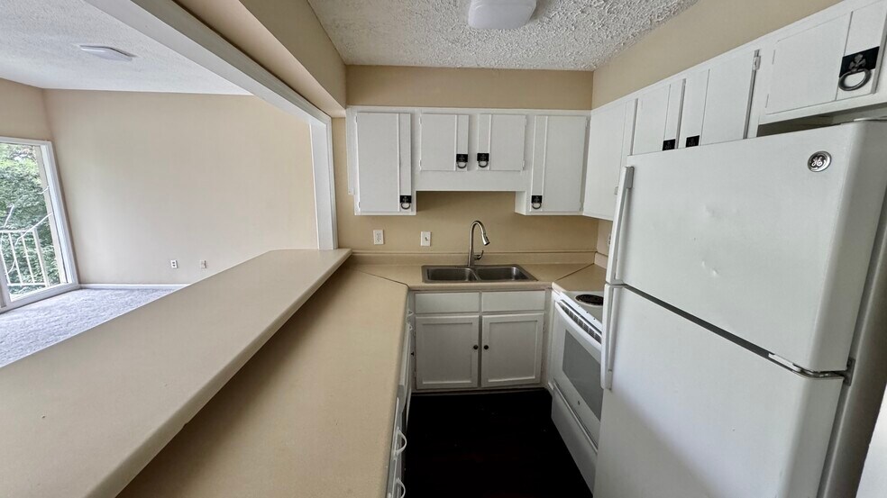 More Photos Of 6270 Aquarius Dr, Alpine Apartments For Sale