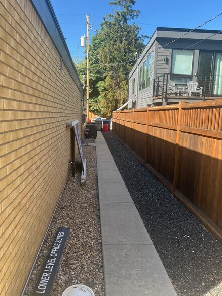 More Photos Of 723 N 15th St, Boise Office For Sale