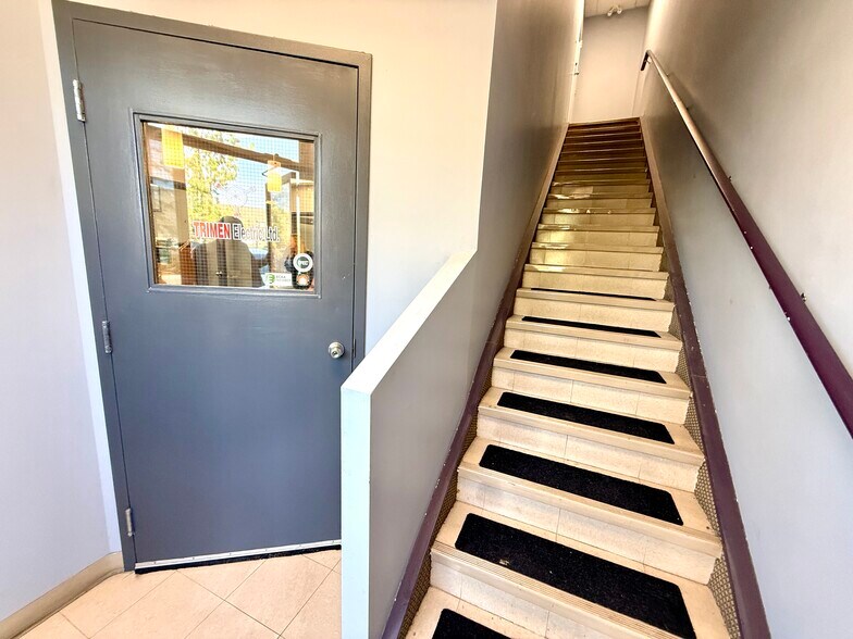 More Photos Of 4351 104th Ave SE, Calgary Warehouse For Sale