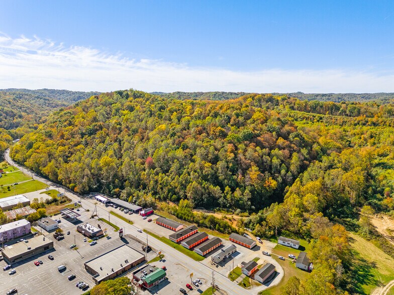 More Photos Of 5753 McClellan Hwy, Branchland Freestanding For Sale