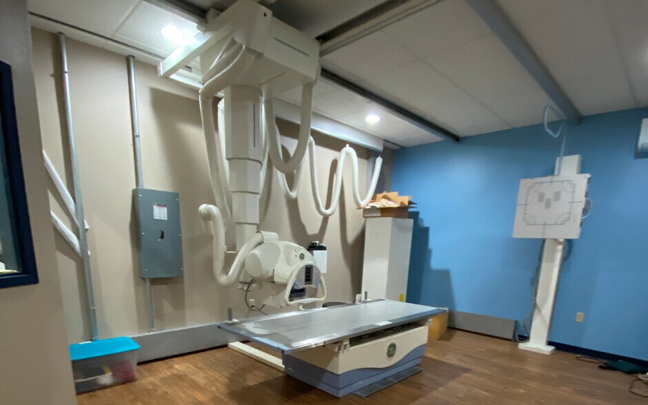 More Photos Of 450 Powers Ave, Harrisburg Medical For Lease