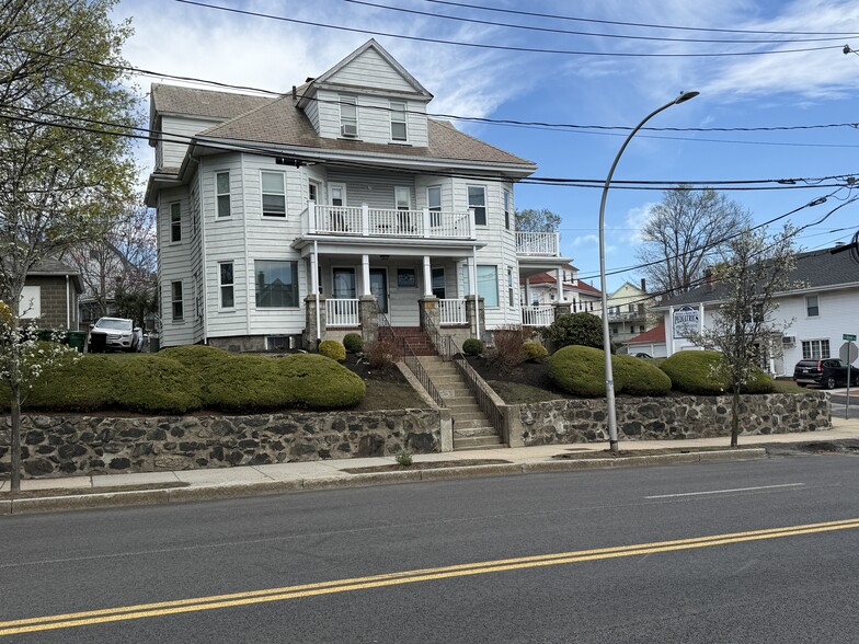 Primary Photo Of 548-550 Mount Auburn St, Watertown Office For Lease
