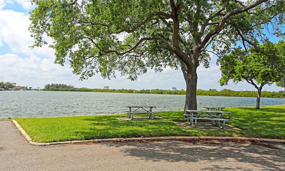 More Photos Of 5601 Mariner St, Tampa Office For Lease