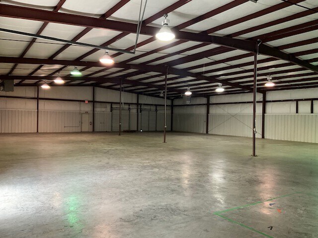 More Photos Of 1913 Alleghany St, High Point Warehouse For Lease